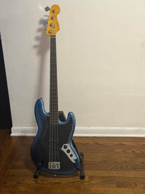 Fender American Professional II Jazz Bass Fretless 2020 - Present Dark Night image 1