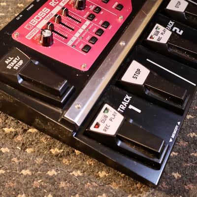 Boss RC-300 Loop Station 2011 - 2021 - Black / Red image 8