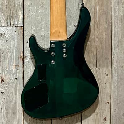 Excellent Washburn XB-600 Emerald Green 6 String Electric Bass image 7