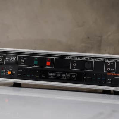 Roland SDE-3000 Digital Delay & AES SX303R Sample Trigger w/ Case #59086 image 17