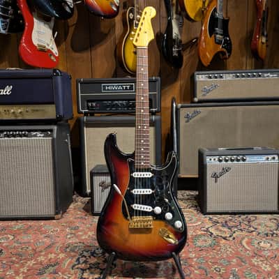 Fender Stevie Ray Vaughan Stratocaster with Pau Ferro Fretboard 2008 - 3-Color Sunburst image 5