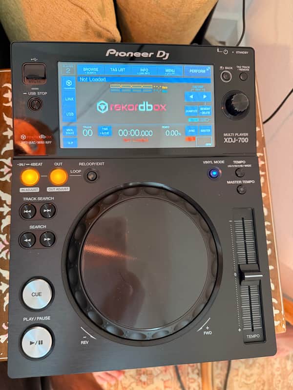 Pioneer XDJ-700 rekordbox DJ Digital Deck 2010s - Black image 1
