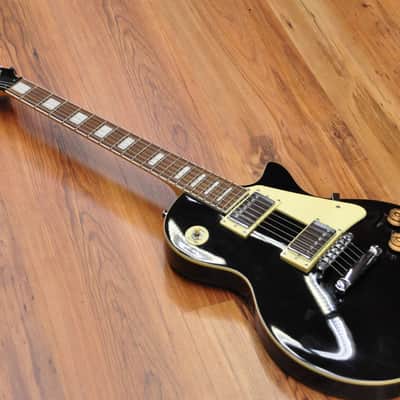Academy LP Beauty image 3