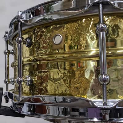 Ludwig 5x14" Hammered Brass Snare Drum with Tube Lugs image 2