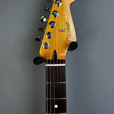 Fender Player II Stratocaster 2025 - Transparent Cherry (Chambered) image 5
