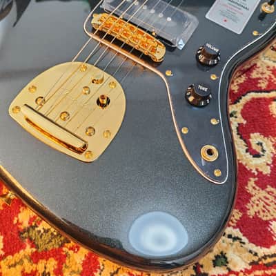 *NEW IN BOX* 2026 Fender Japan Limited Edition Traditional Collection, 60's Jazzmaster Black Pearl Gold with Matching Headstock, MIJ JD26 image 7