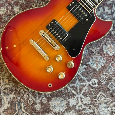 Yamaha SG-2000 1976 - 1980 - Cherry Sunburst image 1
