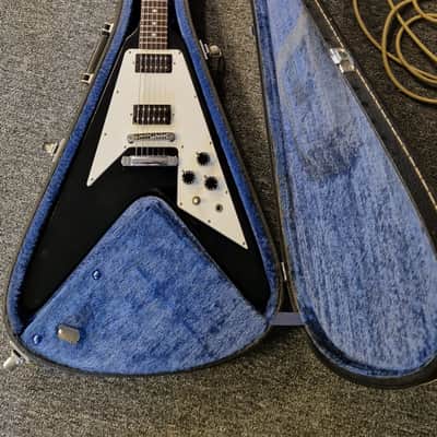 Aria FV Flying V 1980 - Black image 17