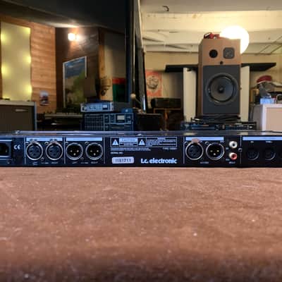 TC Electronic M2000 Multi-Effect Unit 2010s - Black image 4