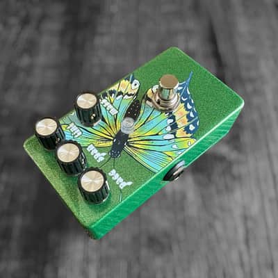 Lovepedal Butterfly Kiss 2016 - Green Graphic - MINT image 5