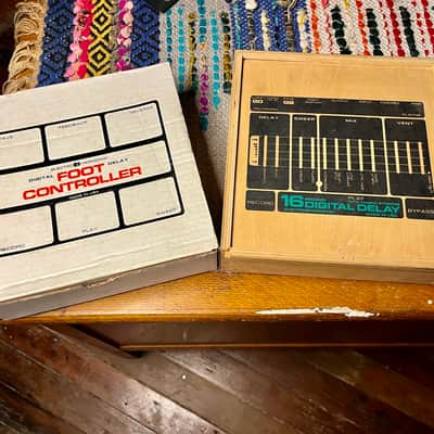 Electro-Harmonix 16 Second Digital Delay 2000s with FOOT CONTROLLER NOS image 10