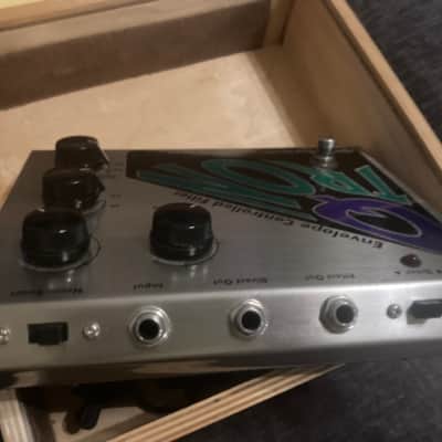 Electro-Harmonix Q-Tron Envelope Controlled Filter w/ power supply & Box 1997 image 3