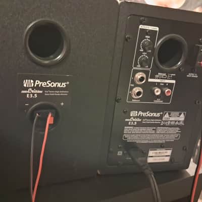 PreSonus Eris E3.5 2-Way 3.5" Active Studio Monitor (Pair) 2017 - Present - Black image 2