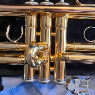 Yamaha YTR-200ADII Advantage Standard Bb Trumpet 2010s - Brass image 6
