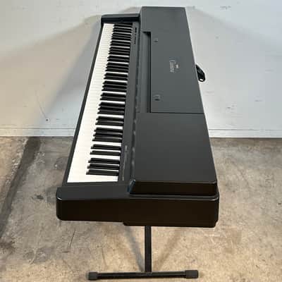Yamaha CLP-350 Clavinova Piano image 10