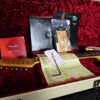 RARE Fender Custom Shop '63 Winter LTD Stratocaster | MINT & Pro Setup image 12