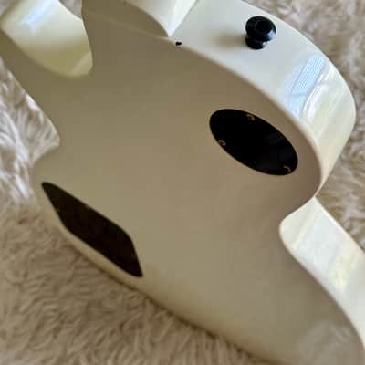 Gibson Les Paul Studio Alpine White Electric Guitar image 20