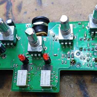 traynor TS-50B based, bass preamp pedal. image 2