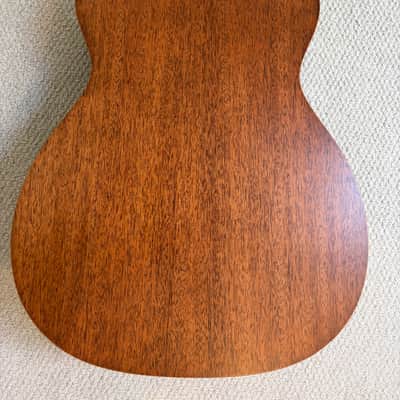 Martin 000-15M 2023/24 with case image 12