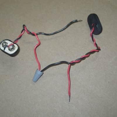 used 1980s genuine DOD double 9v battery clip for Performer Series pedals (NO pedals included / NO other parts included) battery clips work fine (pedal & internal parts seen in pictures provided as a reference) image 6