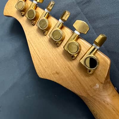 Anboy Electric Guitar Red Burst Fujigen! MIJ! image 15
