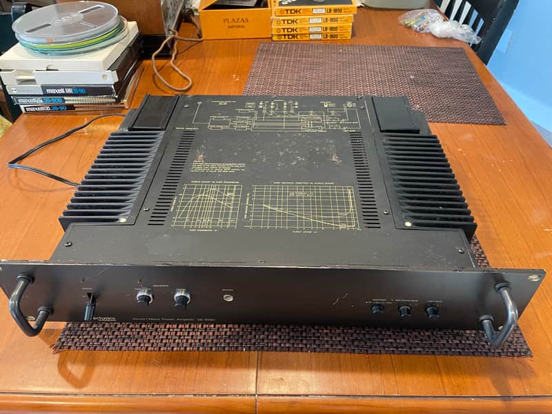 Technics SE-9060 70 watt/channel high end stereo power amplifier