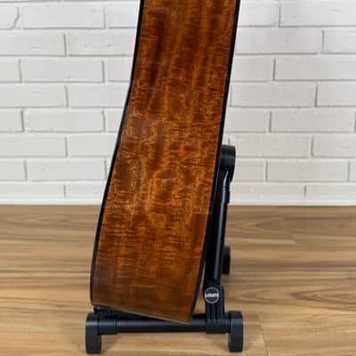 Martin Custom Shop 18 Style 12-Fret Dreadnought in Figured Beeswing Mahogany 2025 - Natural image 4