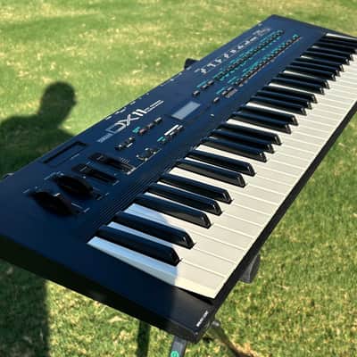 Yamaha DX11 Programmable FM Synthesizer image 6