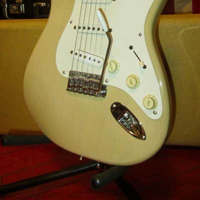1994 Fender Custom Shop '54 Stratocaster Blonde w/ Certificate, Papers & Original Case image 1