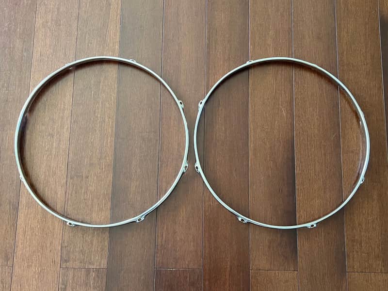 Ludwig 18 inch 1.6 triple flanged hoops 1970s - chrome image 1