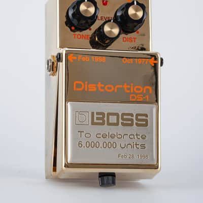 BOSS Distortion DS-1  GOLD 1998 + Showroom DISPLAY! Extremely RARE image 20