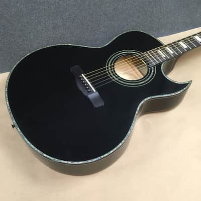 Samick TMJ-17CE Blackbird Acoustic-Electric Guitar Fishman Pickup
