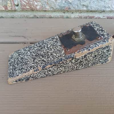 Vintage 1950's/1960's Valco (Supro) Amplifier Single Button Wooden Amplifier Footswitch! image 2