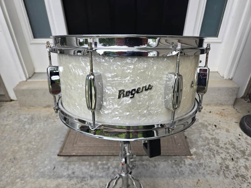 Rogers 6.5x14 wooden snare drum 1960s - white Marine Pearl image 1