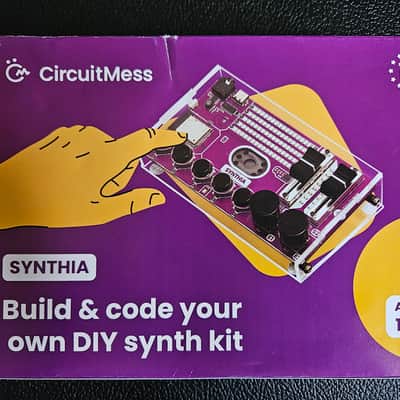 CircuitMess Synthia 2022 - Purple image 1