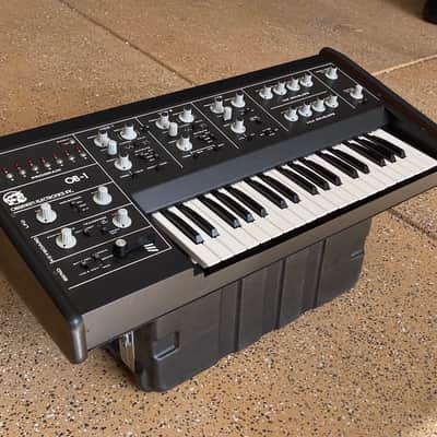 Oberheim OB-1 version 1 rare 1978 analog synth with Tauntek mod, 64 presets. SERVICED. image 5