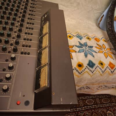 Alice Stancoil 12/4  vintage analogue mixing console image 10