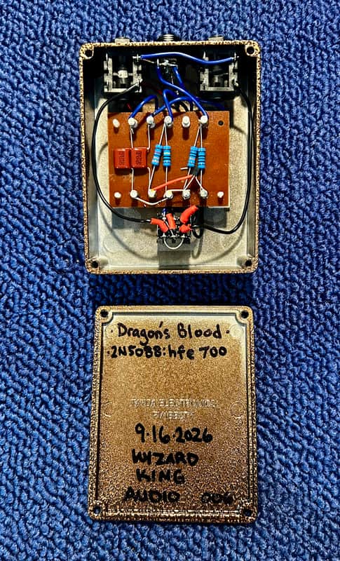 Wizard King Audio Dragon’s Blood Gated Fuzz