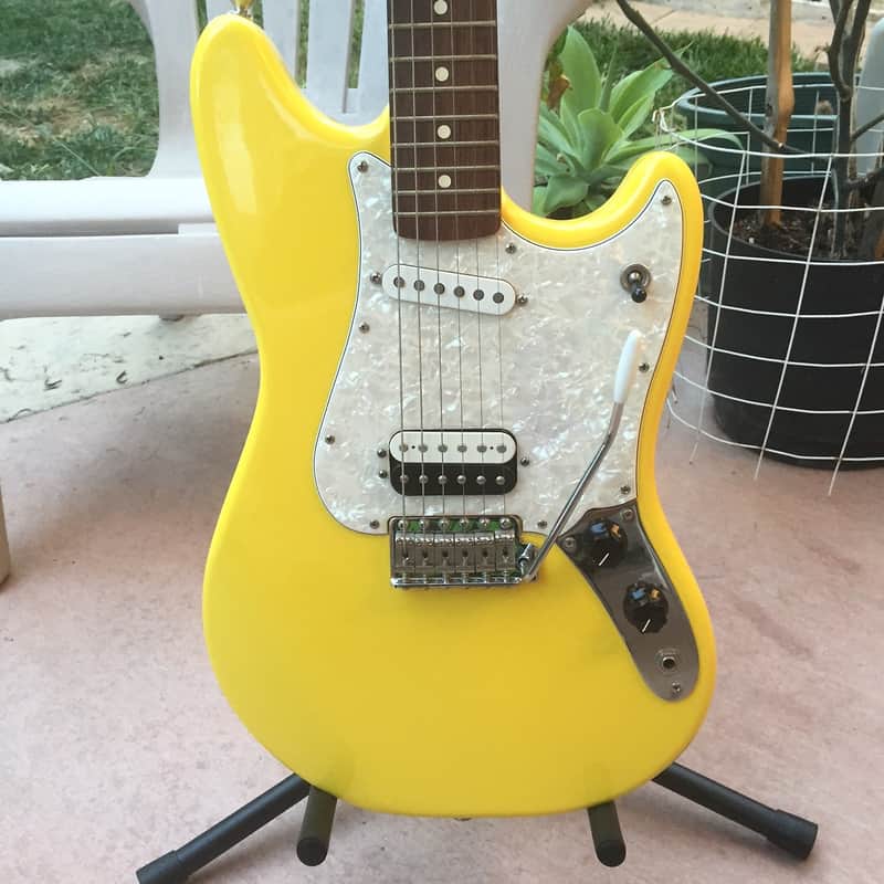 Fender Cyclone 2004 Graffiti Yellow | Reverb