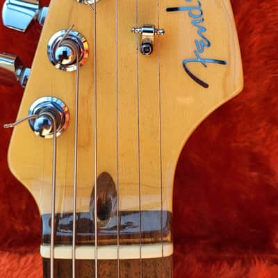 Fender Stratocaster Deluxe 2004 - Butterscotch Blonde image 3