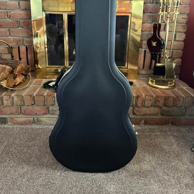 SKB 1SKB-8 Dreadnought Economy Hardshell Acoustic Guitar Case 2010s - Black image 1