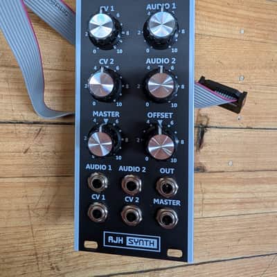 AJH Synth MiniMod Discrete Cascaded VCA - Black image 1