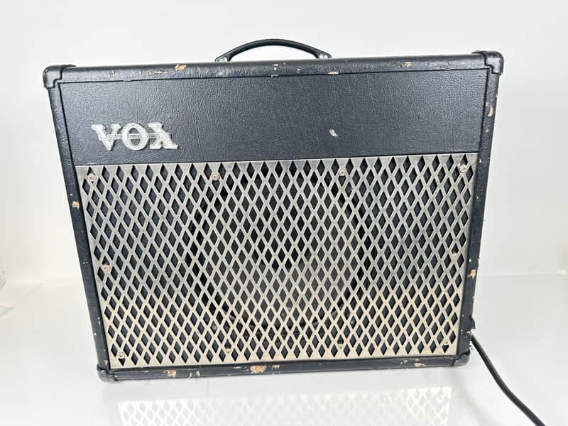Vox Valvetronix VT50 50-Watt 1x12 Modeling Guitar Combo image 1