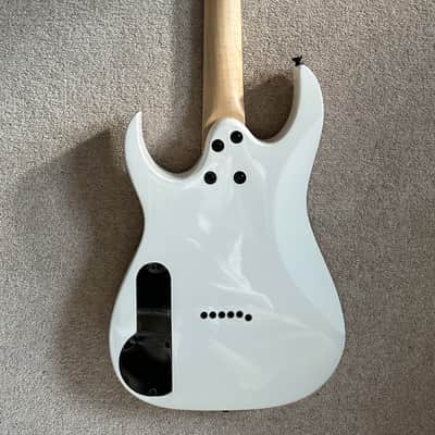 Ibanez PGMM31-WH Paul Gilbert Signature miKro image 5