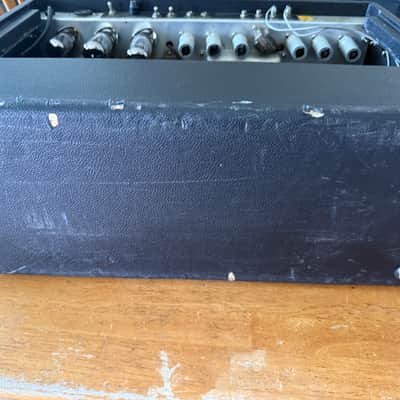 Fender Vibrolux Reverb 2-Channel 35-Watt 2x10" Guitar Combo 1964 - 1967 - Black Panel image 24