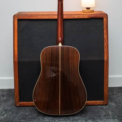 Martin HD-28v 2010's - Natural image 5