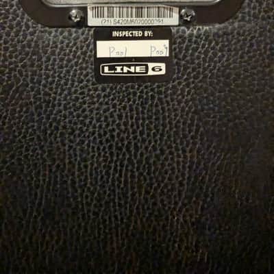 Line 6 412VS-T 4x12" Angled Guitar Speaker Cabinet 2007 - 2016 - Black image 7