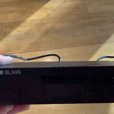 Shure BLX4R G Band Wireless Guitar image 1