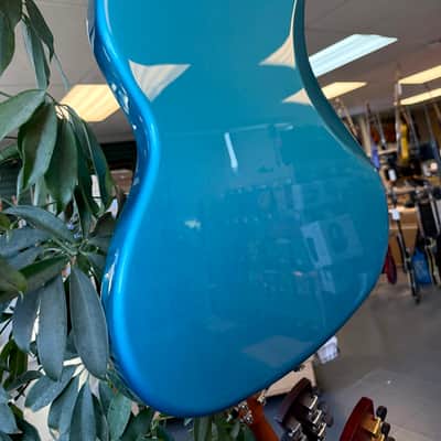 Fender Vintera II '60s Bass VI with Rosewood Fretboard 2023 - Lake Placid Blue image 11