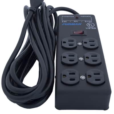 Furman M-8DX-PK1-K M-8DX Power Conditioner Bundle With SS6B Power Strip image 2
